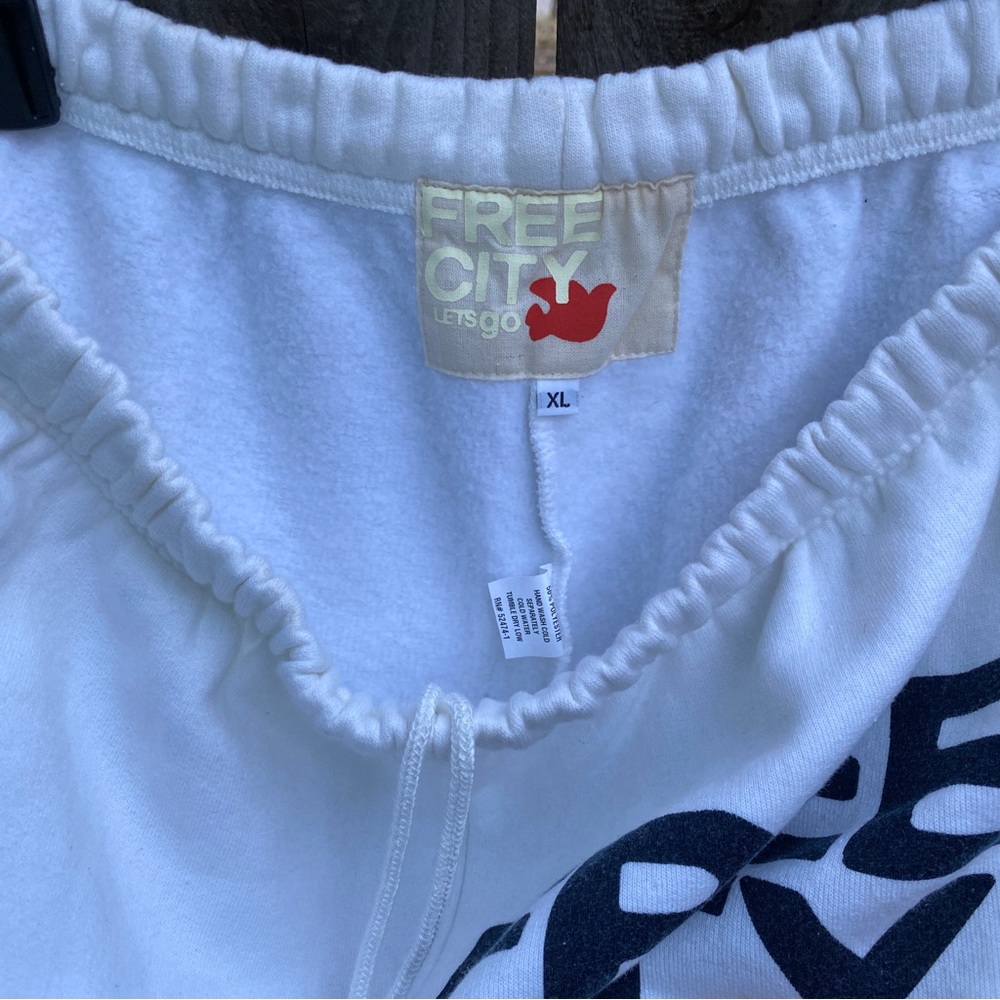 Free City XL Sweatpants Super Fluff White FreeCity Sweats - Picture 12 of 16